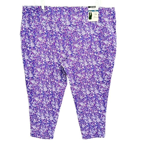 Terra & Sky Women's Ditsy Varsity Purple Capri Legging Size 4X (28W-30W) NWT - Picture 2 of 11